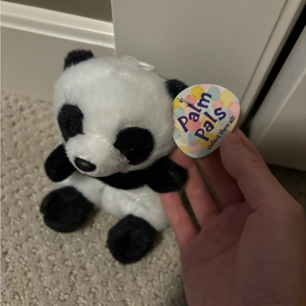 Palm pal new panda
